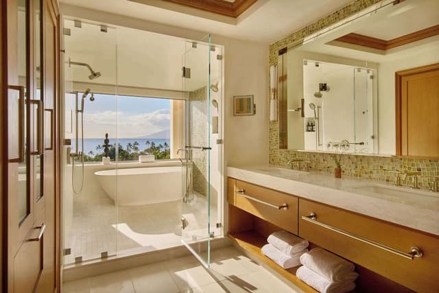 Grand Suite, 2 Bedrooms, Club Lounge Access, Ocean View (Napua)