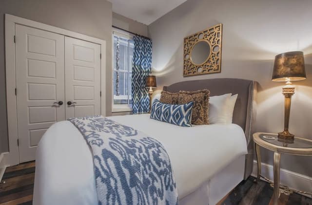 Luxury Suite, 1 Queen Bed