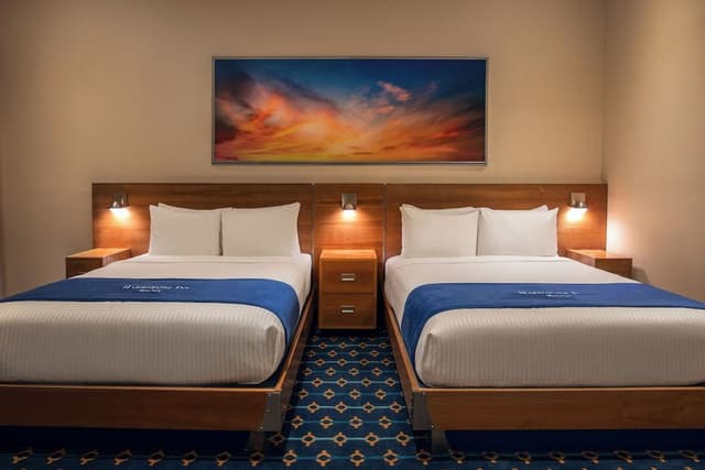 Cabin, 2 Queen Beds, No Windows