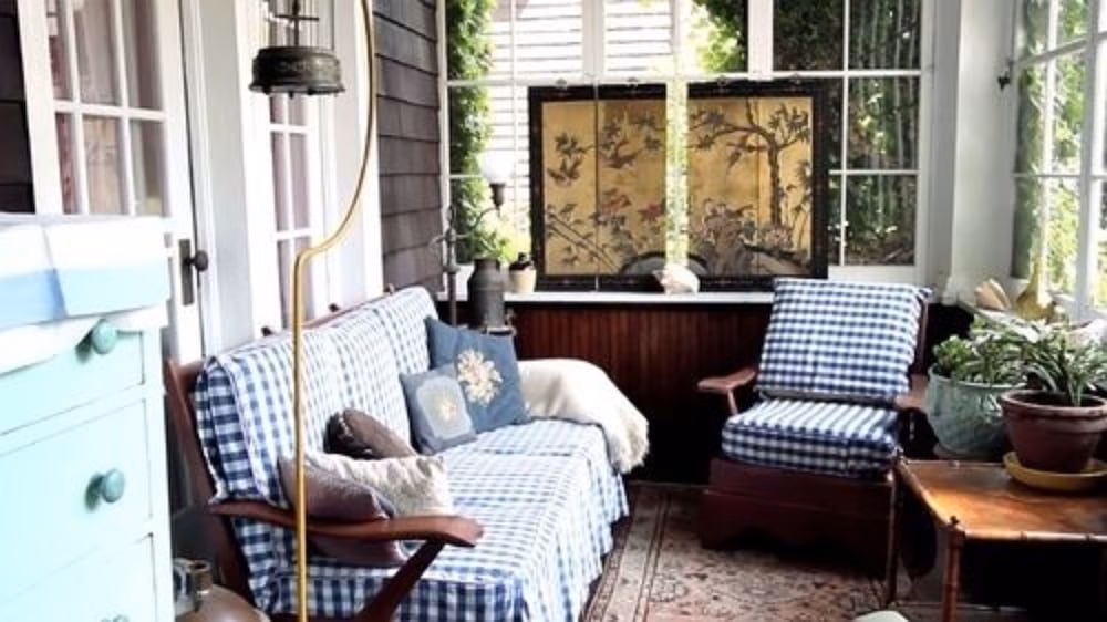 Victorian Bed & Breakfast0