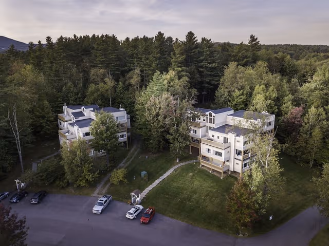 Three Bedroom Condo located at Mountainside Resort (no pets)