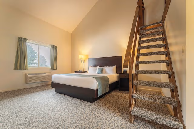 Loft Suite