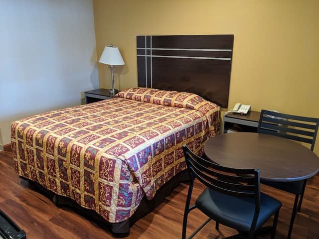 Standard Room, 1 Queen Bed, Non Smoking