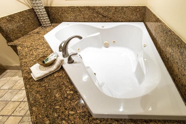 Standard Room, Ensuite (King Vineyard View Room)
