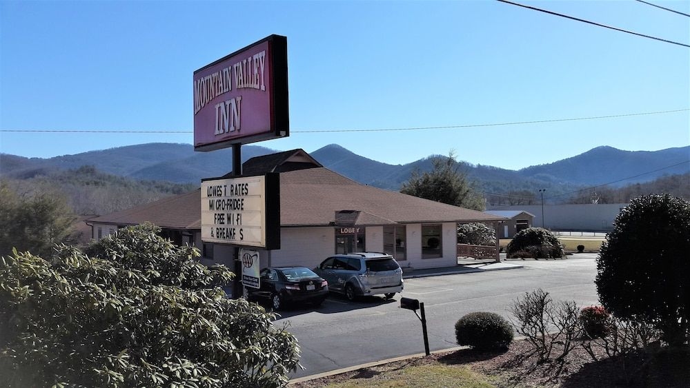 Mountain Valley Inn Dillard3