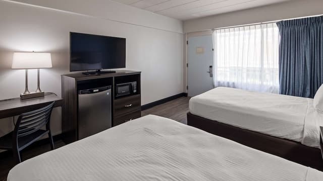 Standard Room, 2 Double Beds, Non Smoking, Refrigerator & Microwave