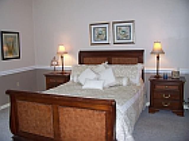 Standard Quadruple Room, Ensuite (Camelot Queen Suite 3)