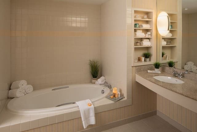 Executive Suite, Multiple Beds