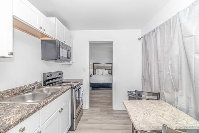 Standard Room, 2 Double Beds, Kitchen