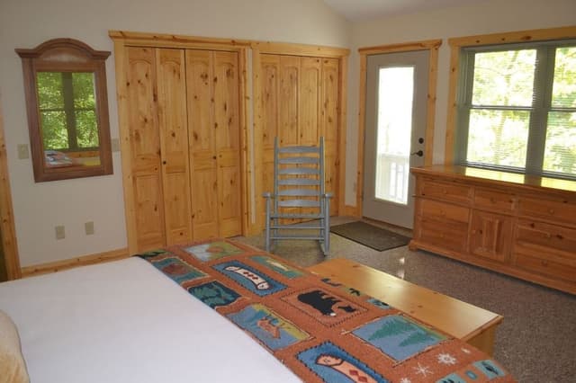 Luxury Cabin, 3 Bedrooms, Kitchen, Mountain View