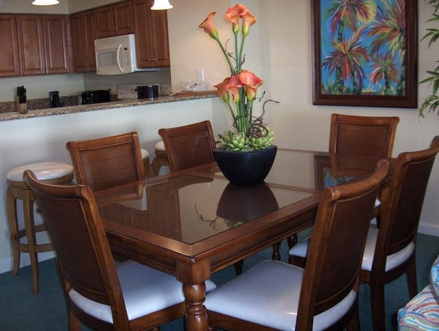 Condo, 3 Bedrooms