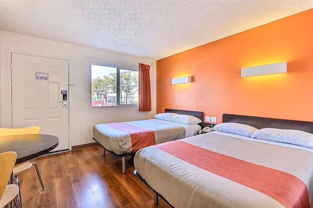Standard Room, 2 Double Beds, Non Smoking, Refrigerator & Microwave
