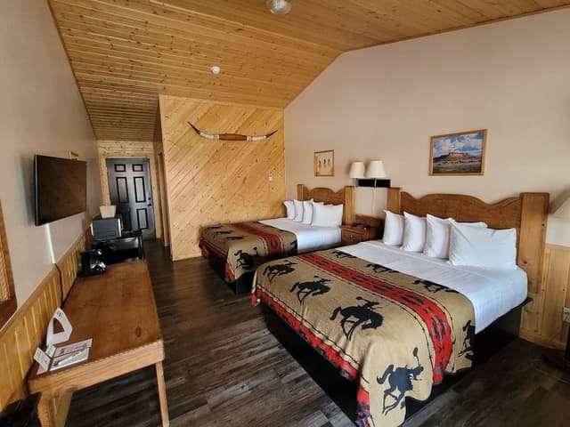 Deluxe Room, 2 Queen Beds