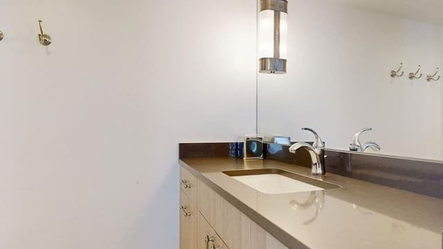 Condo, 3 Bedrooms (Summit 204)