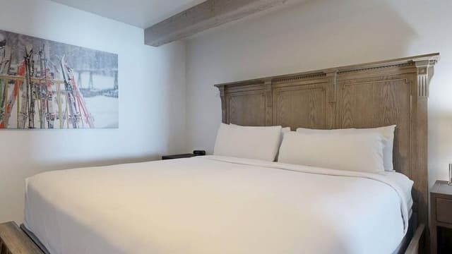Condo, 3 Bedrooms (Summit 204)