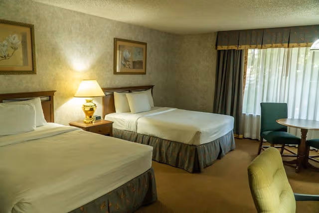 Standard Room, 2 Queen Beds, Non Smoking
