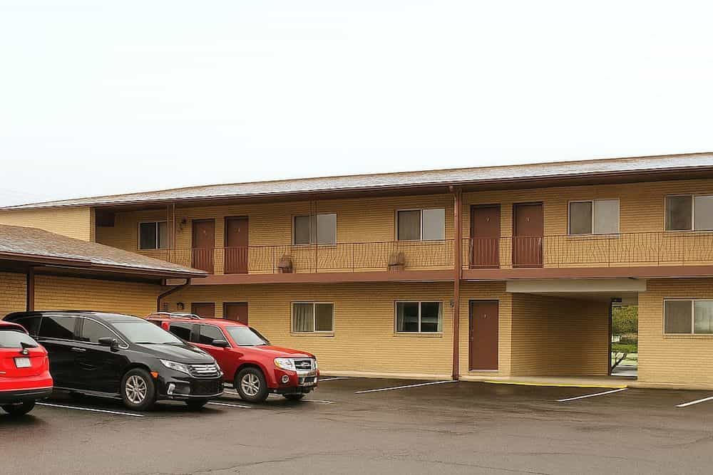 Swan Inn Motel