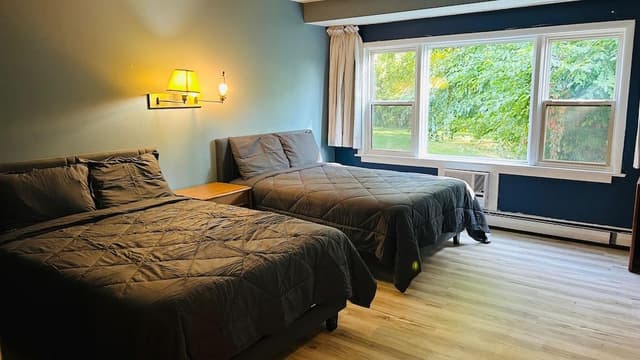 Room, 2 Queen Beds, Non Smoking, Kitchen
