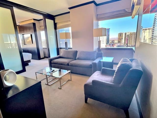 City Corner 1 BR