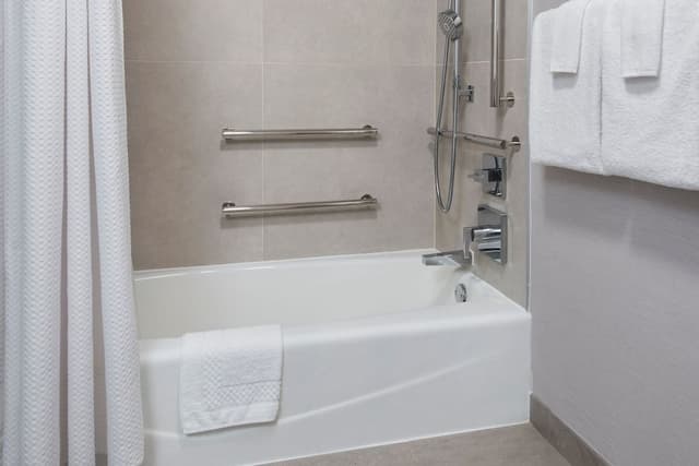 Room, 2 Double Beds (Mobility/Hearing Accessible, Tub)