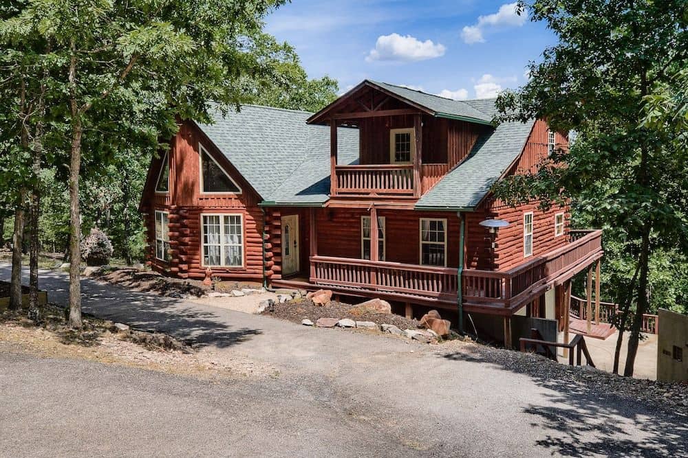 Lake Forest Luxury Log Cabins Lake Forest Luxury Log Cabins