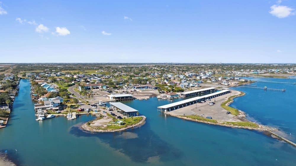 Bluff's Landing Marina and Lodge Bluff's Landing Marina and Lodge