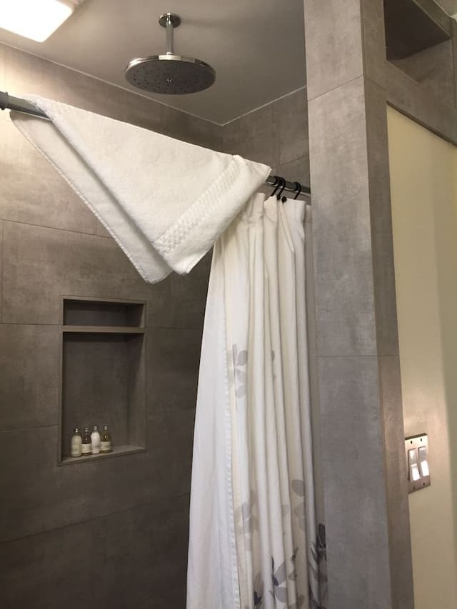 Deluxe Room, 1 King Bed