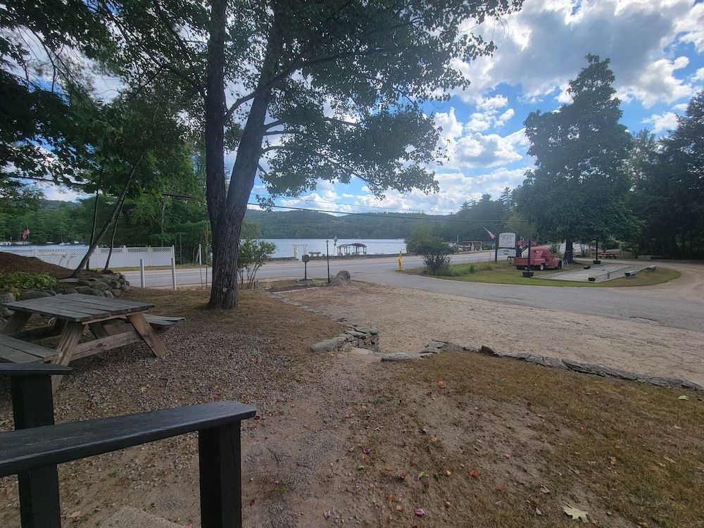 Cottage Place on Squam Lake3