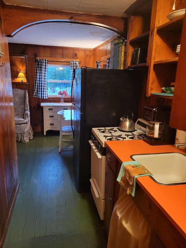 Cabin 5