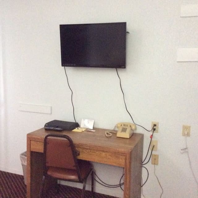 Standard Room, 1 Queen Bed
