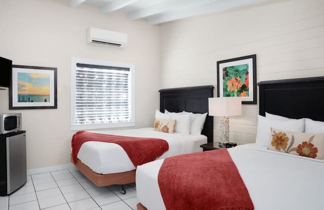Standard Room, 2 Queen Beds