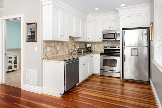 Studio Studio King Suite - Full Kitchen & Free Parking