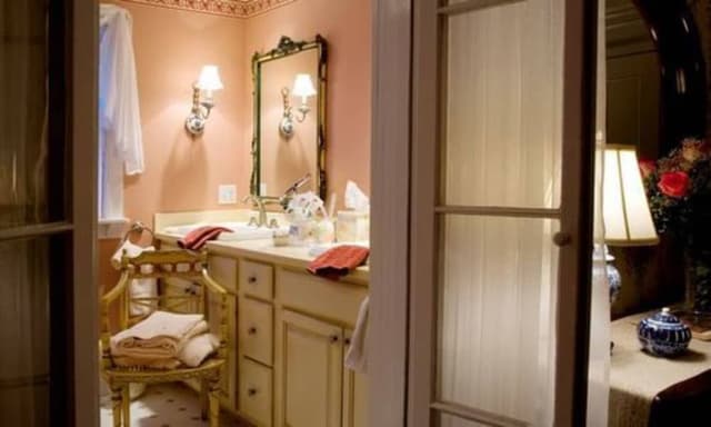 Suite, Private Bathroom (Parlour Suite)