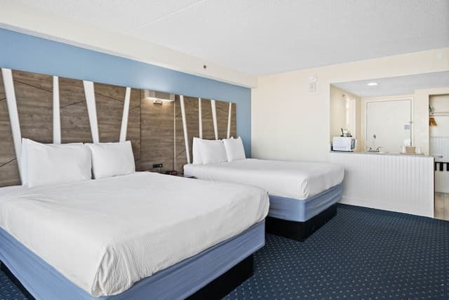Standard Room, 2 Queen Beds (Non-Oceanfront)