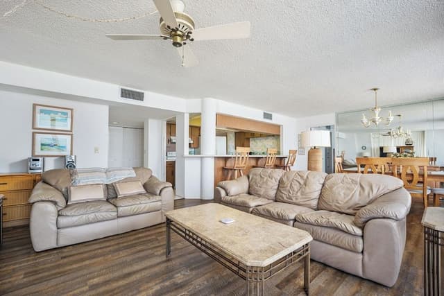 Condo (#807 - Pets)
