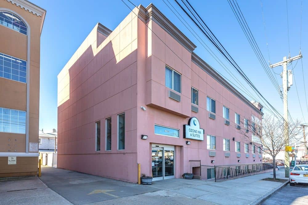 Days Inn & Suites Ozone Park/JFK Airport Days Inn & Suites Ozone Park/JFK Airport