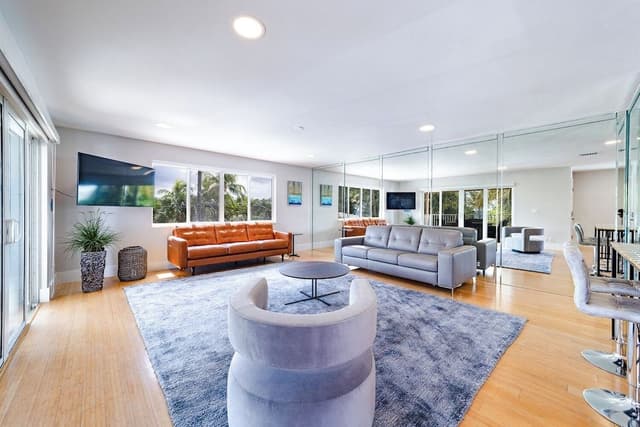 Exclusive Apartment