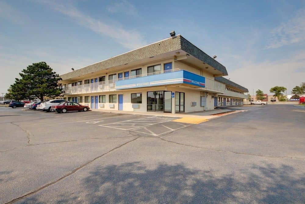 Motel 6 Wichita Airport Motel 6 Wichita Airport