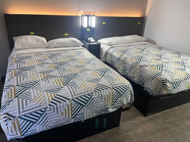 Deluxe Room, 2 Double Beds, Non Smoking, Refrigerator & Microwave