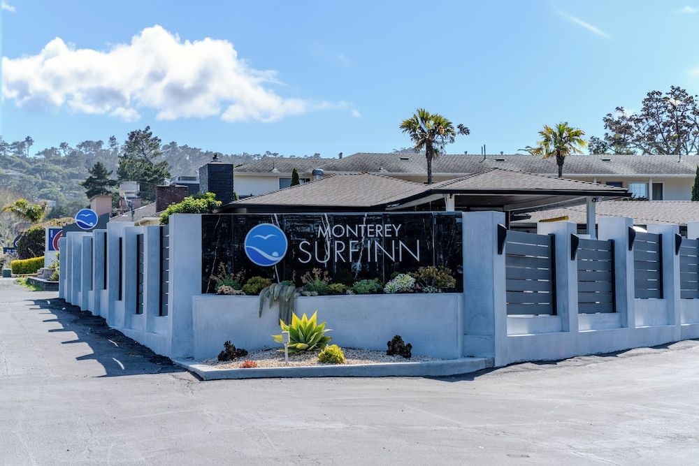 Monterey Surf Inn2