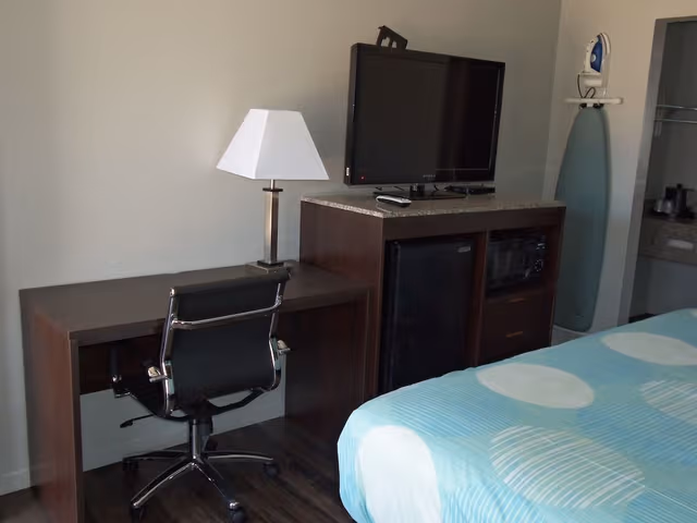 Two Double Beds Non Smoking