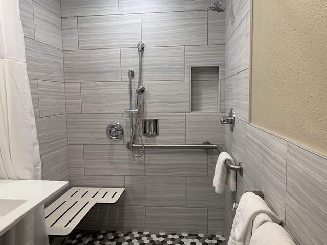 Room, 1 Queen Bed, Accessible, Non Smoking