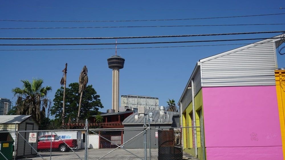 La Villita Inn1