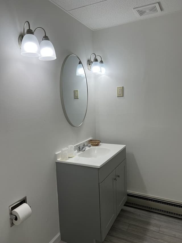Standard Room, 1 Queen, Exterior