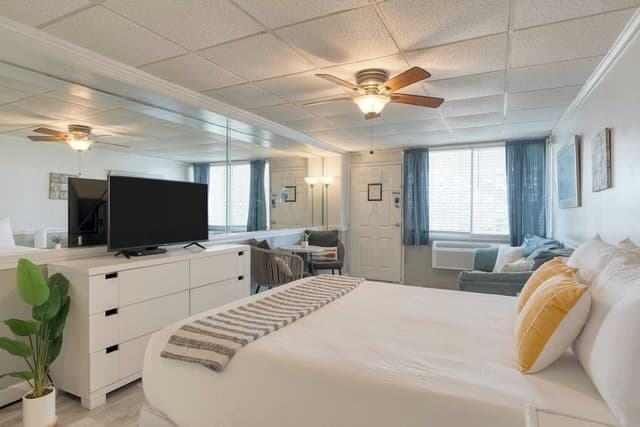 House (1 Bedroom)