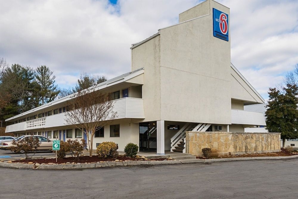 Motel 6 Knoxville North0