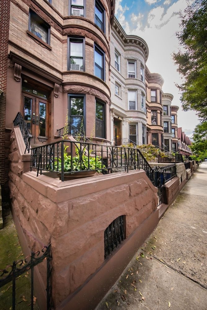 Lefferts Gardens Residence Bed and Breakfast2