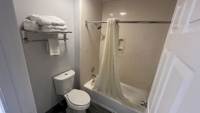 Standard Room, 2 Queen Beds