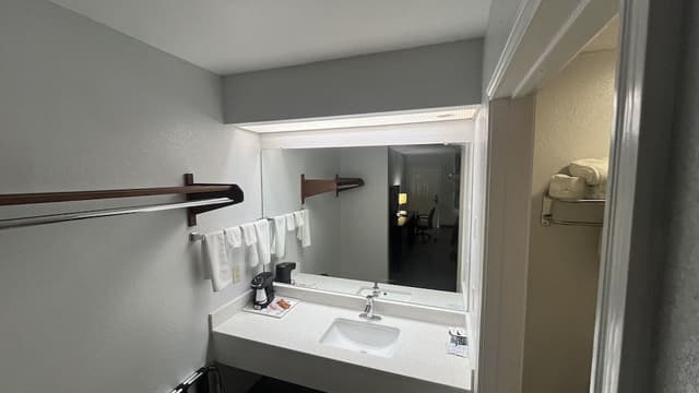 Standard Room, 2 Queen Beds