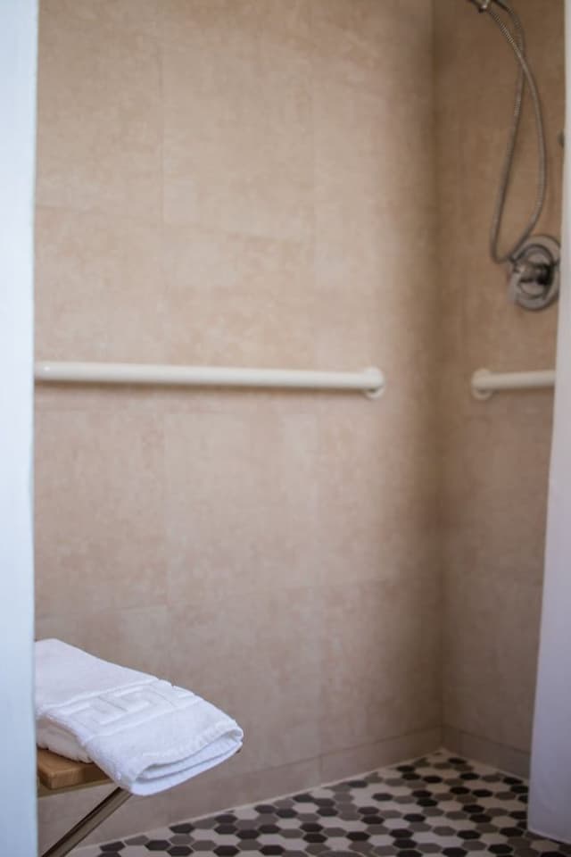 Room, 1 Queen Bed with Sofa bed